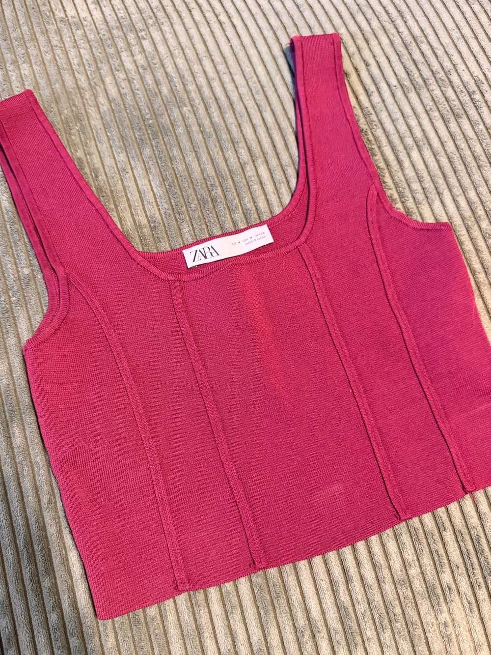Zara Ribbed Knit Square-Neck Tank Top – Burgundy-Size M